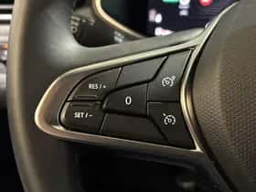 Renault Clio (2024) thumbnail 23