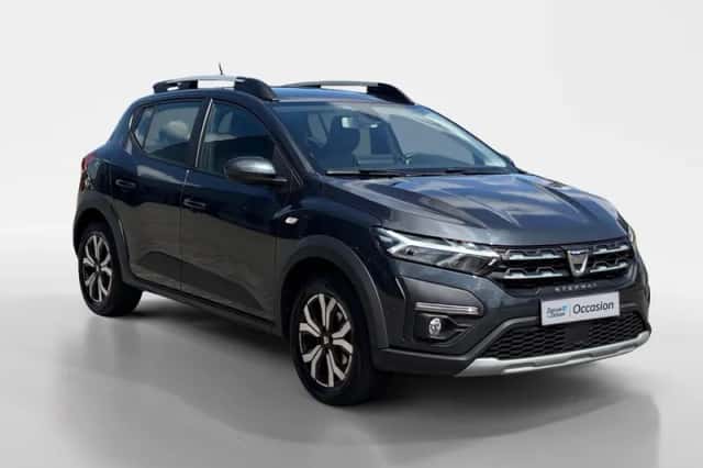 Dacia Sandero Stepway (2021) thumbnail 3