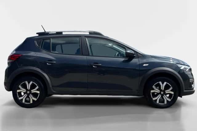 Dacia Sandero Stepway (2021) thumbnail 4