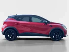 Renault Captur (2023) thumbnail 4
