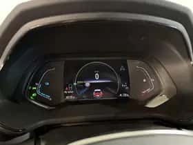 Renault Captur (2023) thumbnail 34