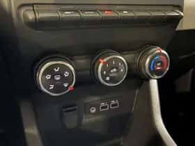 Renault Clio (2023) thumbnail 27