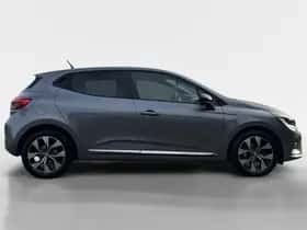 Renault Clio (2023) thumbnail 4