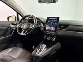 Renault Captur (2021) thumbnail 22