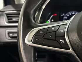Renault Captur (2021) thumbnail 28