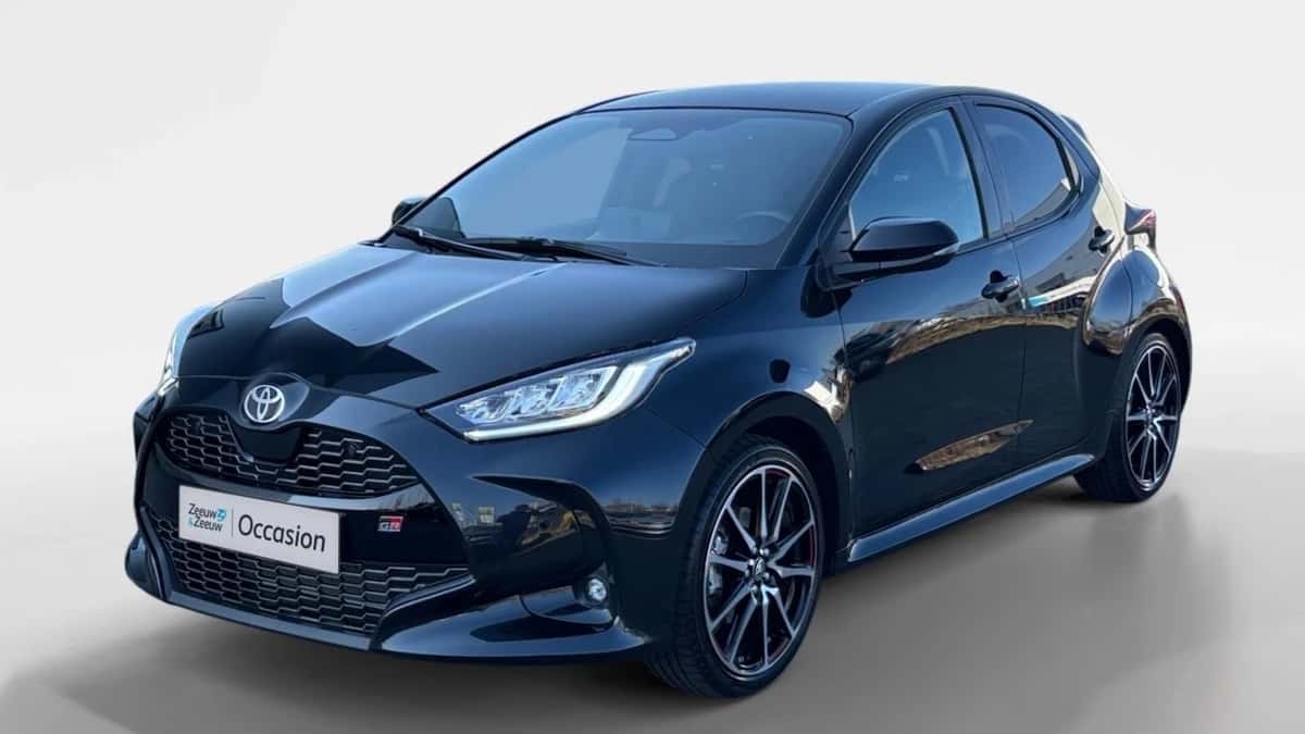 Toyota Yaris (2025) — foto 1