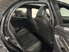 Toyota Yaris (2025) thumbnail 16