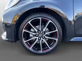 Toyota Yaris (2025) thumbnail 10