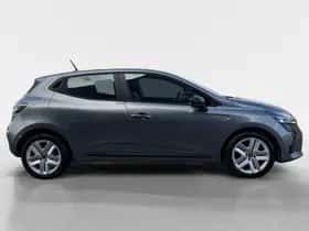 Renault Clio (2024) thumbnail 4
