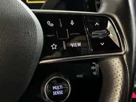 Renault Mégane E-Tech (2023) thumbnail 22