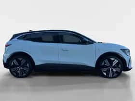 Renault Mégane E-Tech (2023) thumbnail 4