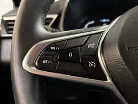 Renault Clio (2022) thumbnail 22