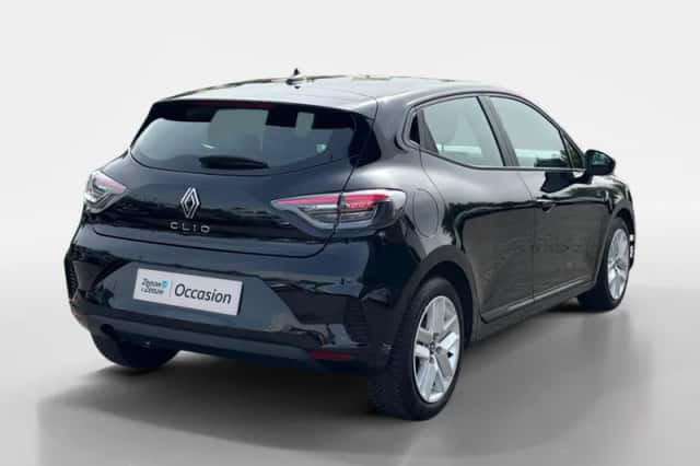 Renault Clio (2024) thumbnail 5