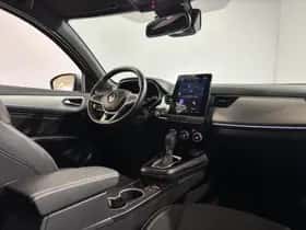 Renault Arkana (2024) thumbnail 9
