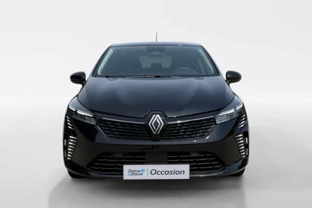 Renault Clio (2024) thumbnail 2