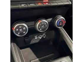 Renault Clio (2021) thumbnail 12
