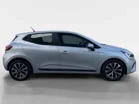 Renault Clio (2021) thumbnail 4