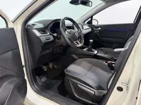Renault Captur (2020) thumbnail 12