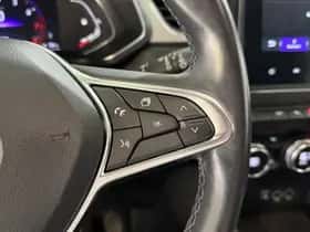 Renault Captur (2020) thumbnail 25