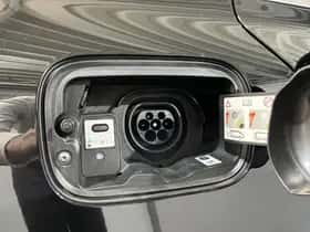 Renault Mégane E-Tech (2022) thumbnail 12