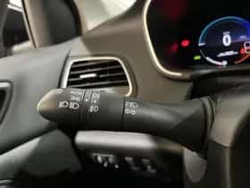 Renault Mégane E-Tech (2022) thumbnail 17