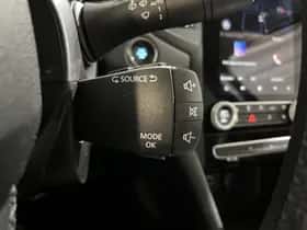 Renault Mégane E-Tech (2022) thumbnail 19