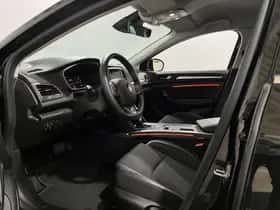 Renault Mégane E-Tech (2022) thumbnail 24