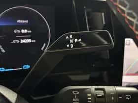 Renault Austral (2024) thumbnail 25