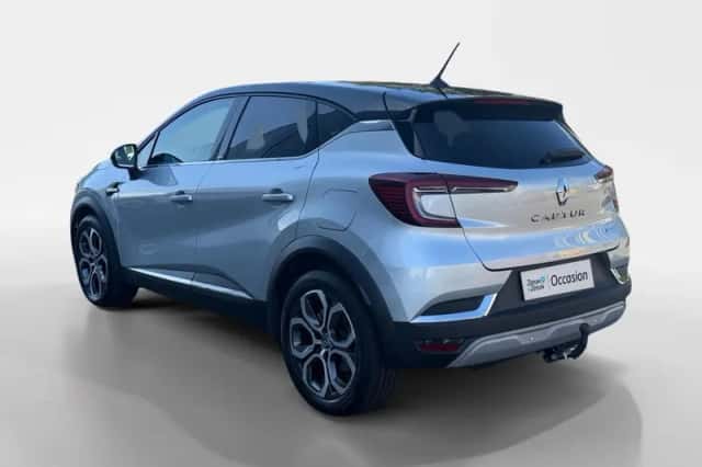 Renault Captur (2021) thumbnail 6
