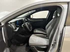 Renault Mégane E-Tech (2025) thumbnail 9