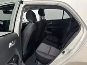 Kia Picanto (2023) thumbnail 14