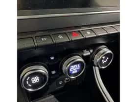 Renault Captur (2024) thumbnail 18