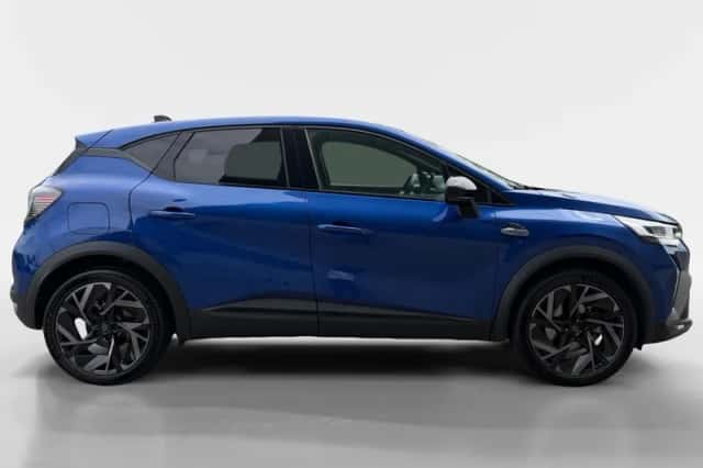 Renault Captur (2025) thumbnail 4