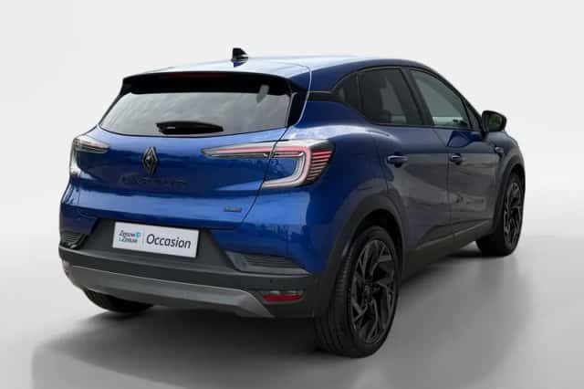 Renault Captur (2025) thumbnail 5