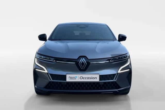 Renault Mégane E-Tech (2024) thumbnail 2