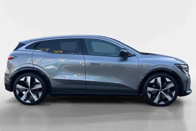 Renault Mégane E-Tech (2024) thumbnail 4