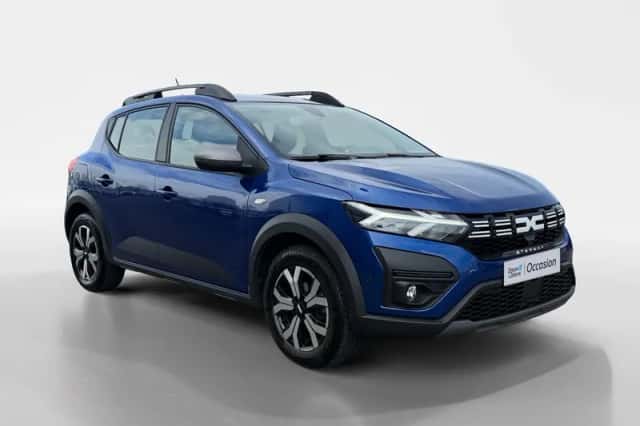 Dacia Sandero Stepway (2023) thumbnail 3