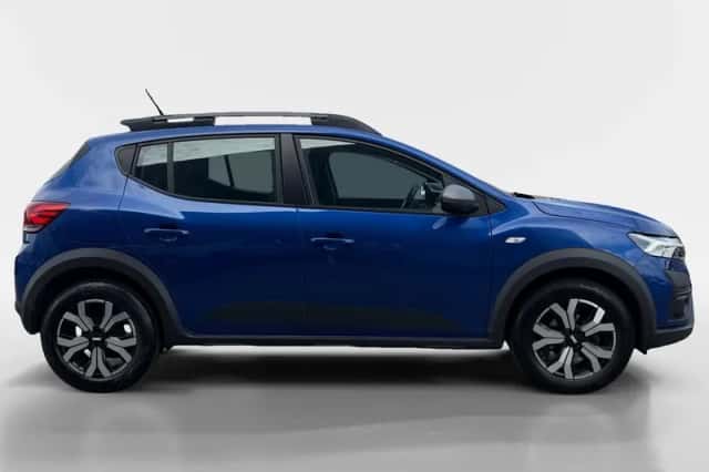 Dacia Sandero Stepway (2023) thumbnail 4