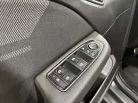 Renault Clio (2024) thumbnail 13