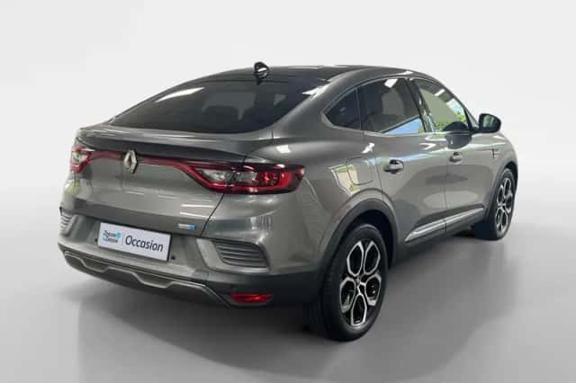 Renault Arkana (2021) thumbnail 3