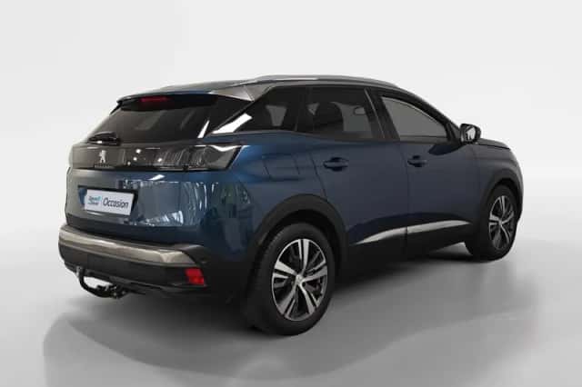 Peugeot 3008 (2021) thumbnail 2