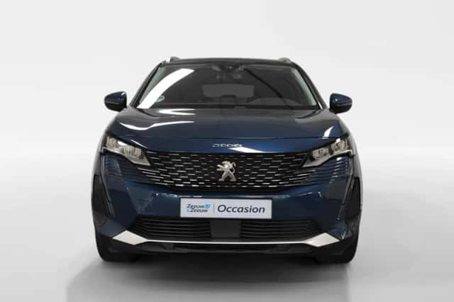 Peugeot 3008 (2021) thumbnail 4