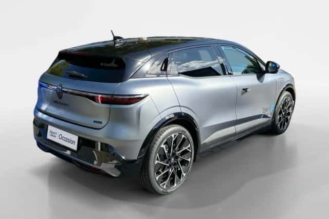 Renault Mégane E-Tech (2025) thumbnail 2