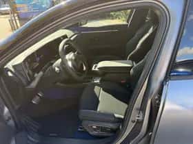 Renault Mégane E-Tech (2025) thumbnail 6