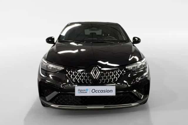 Renault Arkana (2024) thumbnail 3