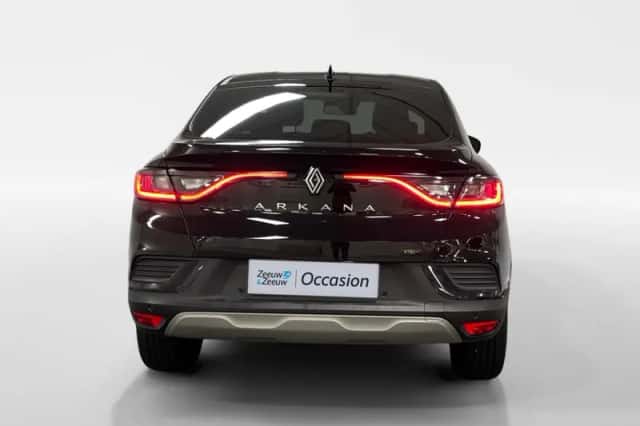 Renault Arkana (2024) thumbnail 5
