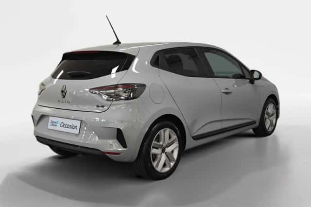 Renault Clio (2025) thumbnail 2