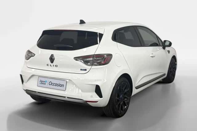 Renault Clio (2025) thumbnail 2