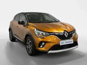 Renault Captur (2022) thumbnail 3