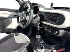 Renault Twingo (2021) thumbnail 18